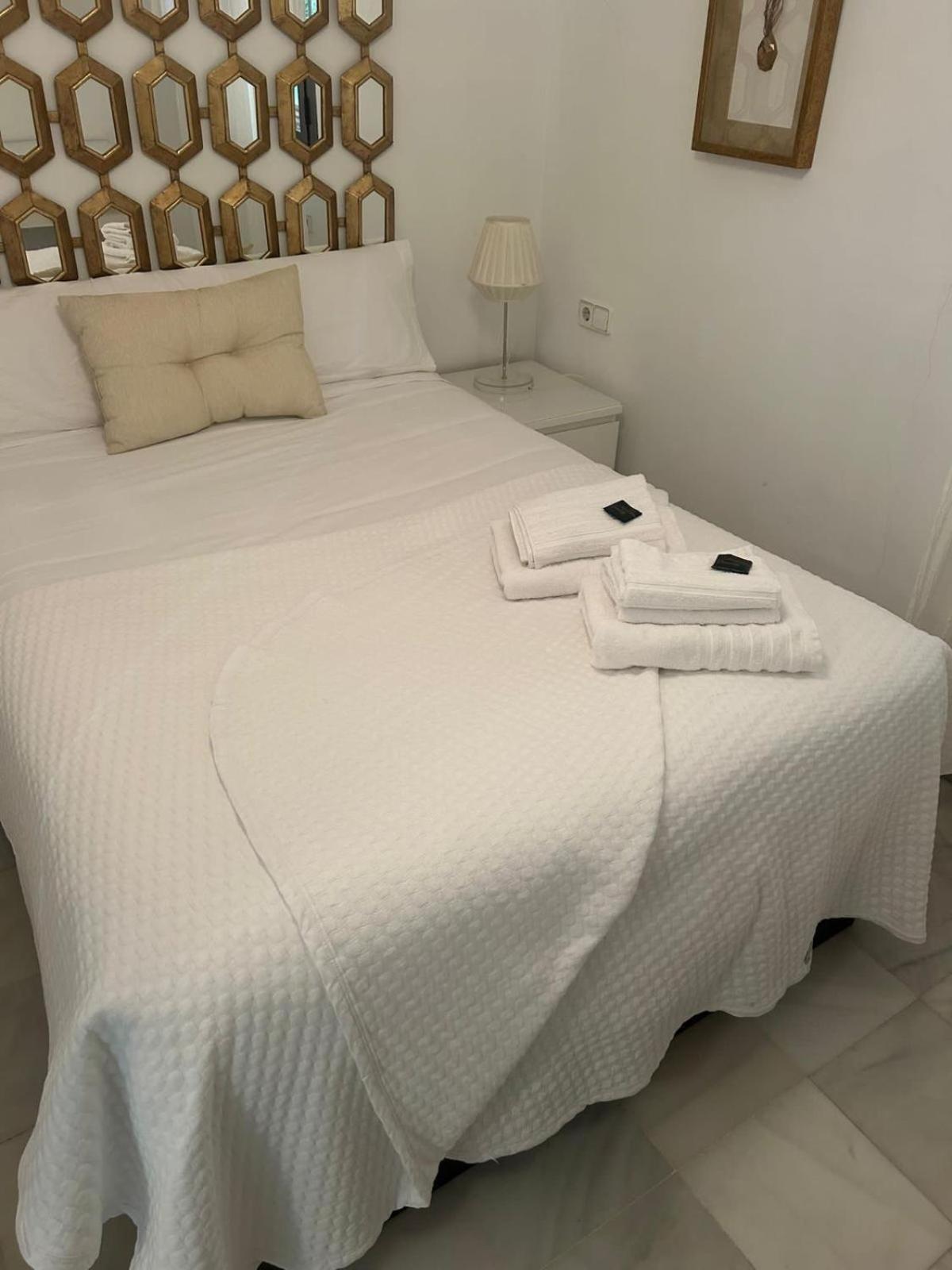 Triana Apartment Sevilla ภายนอก รูปภาพ