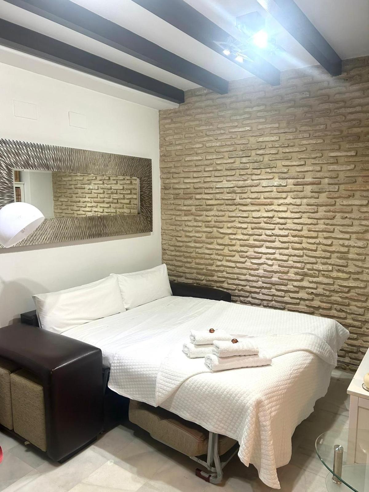 Triana Apartment Sevilla ภายนอก รูปภาพ